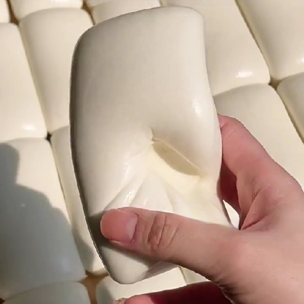 Brinquedo de Squeeze Taba em F - Baby Food Yogurt avaliação e preço